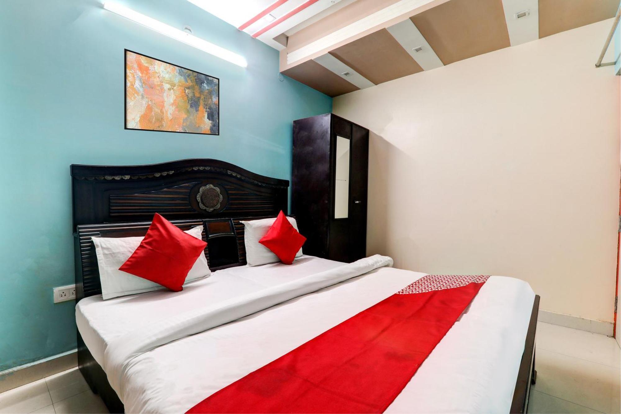 Hotel O Intercity Inn Λάκναου Εξωτερικό φωτογραφία